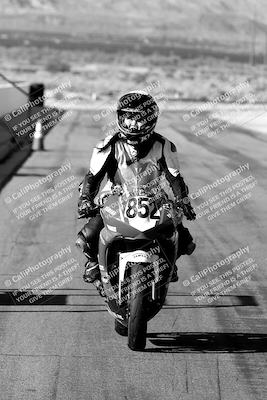 media/Apr-05-2024-Apex Assassins-CVMA Friday Practice (Fri) [[ee2ef04f2b]]/1-Around the Pits/